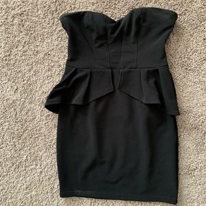 Forever21 Black Strapless Peplum Dress